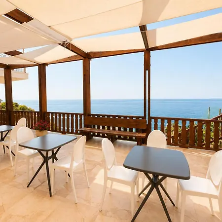 Awa Kafara 3* Porticello
